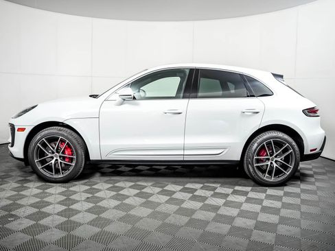 Certified 2026 Porsche Macan S AWD/4WD image 2
