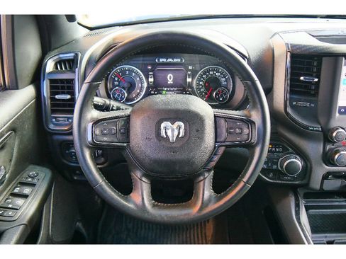 Used 2023 RAM 1500 4x4 Crew Cab image 21