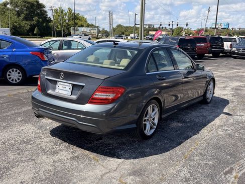 Used 2013 Mercedes-Benz C 250 Sedan image 4