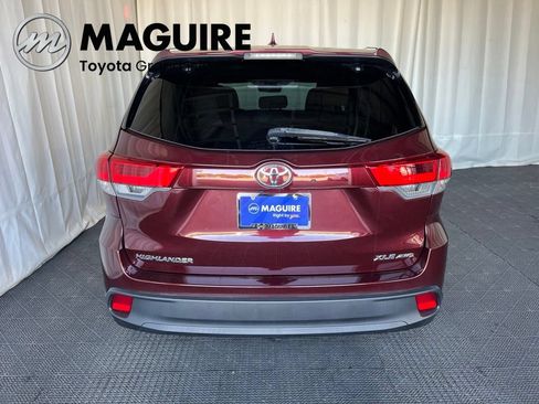 Used 2019 Toyota Highlander XLE AWD/4WD image 31