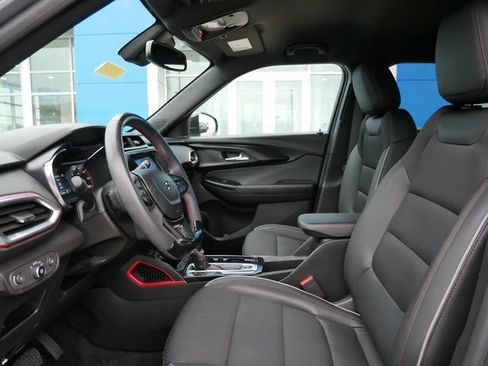 Used 2023 Chevrolet TrailBlazer RS w/ Convenience Package AWD/4WD image 7