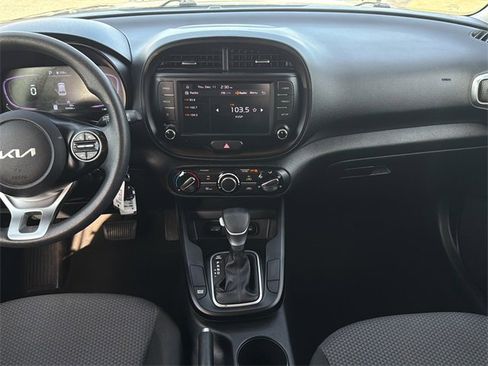 Used 2023 Kia Soul LX w/ Option Group 015 image 15