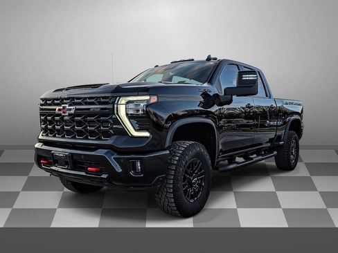 Used 2026 Chevrolet Silverado 2500 ZR2 image 3