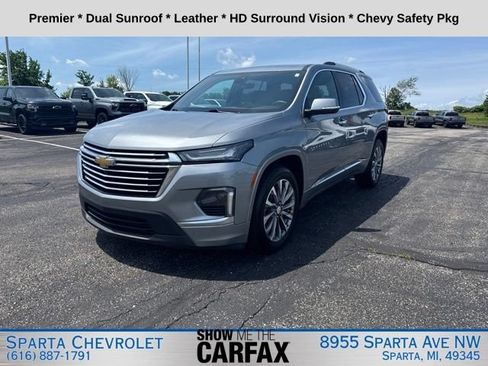 Used 2023 Chevrolet Traverse Premier AWD/4WD image 7