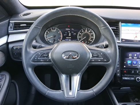 Used 2019 INFINITI QX50 Essential w/ Sensory Package image 8
