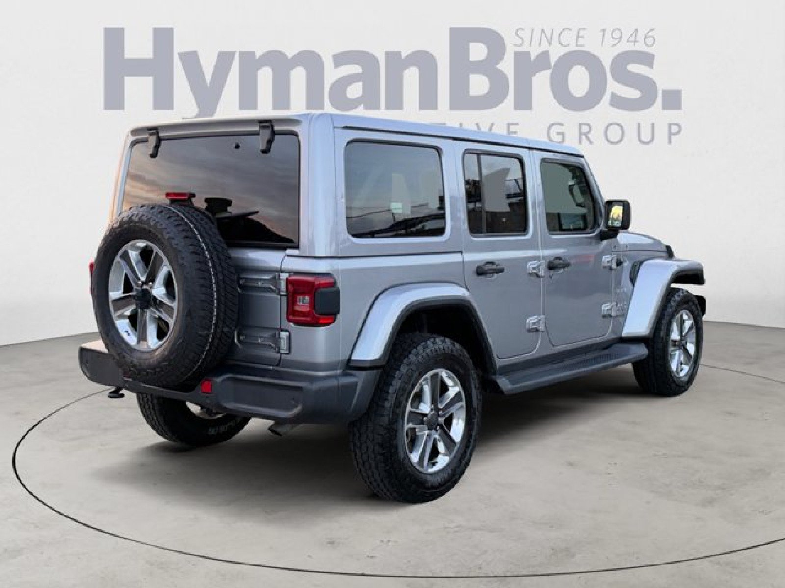 Used 2021 Jeep Wrangler Unlimited Sahara AWD/4WD image 3