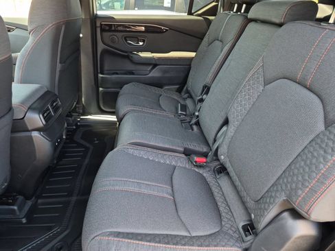 New 2026 Honda Pilot Sport image 7