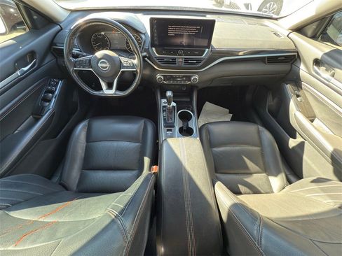 Used 2023 Nissan Altima 2.0 SR image 23