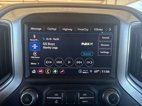 Used 2021 Chevrolet Silverado 1500 LTZ AWD/4WD image 22