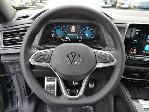 New 2026 Volkswagen Atlas Cross Sport SEL R-Line AWD/4WD image 9