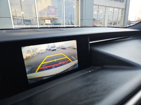 Used 2015 Lexus IS 350 AWD image 5