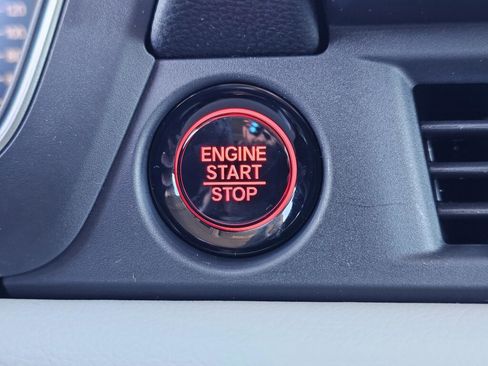 New 2026 Honda Pilot Touring image 27