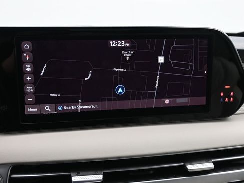 Used 2024 Hyundai Palisade Calligraphy image 18