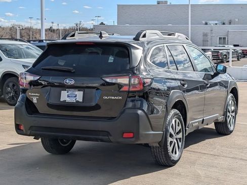 Certified 2025 Subaru Outback Premium w/ Popular Package #1A image 3