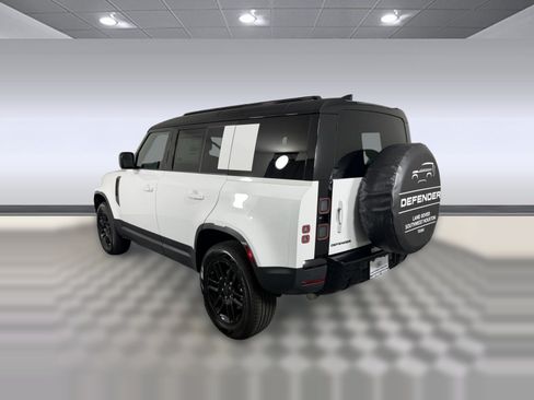 New 2026 Land Rover Defender 110 S AWD/4WD image 3