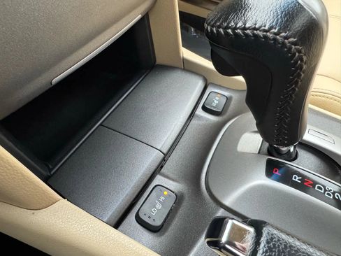 Used 2011 Honda Crosstour EX-L image 28