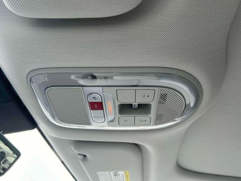 Used 2024 Hyundai Ioniq 5 Limited image 31