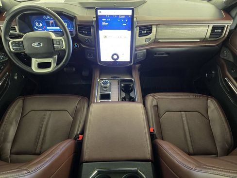 Used 2023 Ford Expedition Max Limited RWD image 28