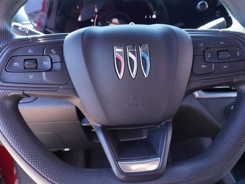 Used 2024 Buick Envista Preferred w/ Convenience II Package image 17