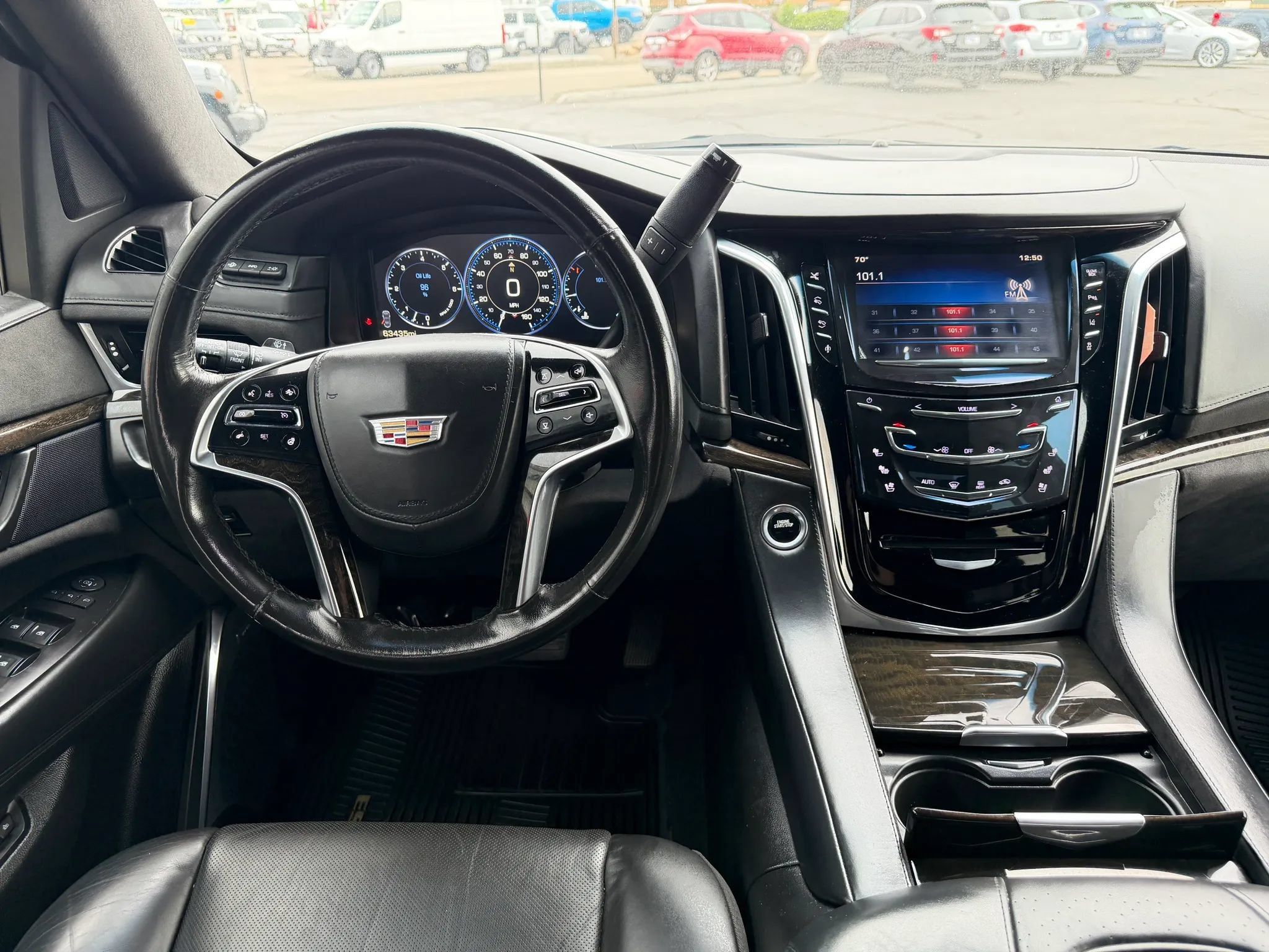 Used 2015 Cadillac Escalade Platinum AWD/4WD image 25