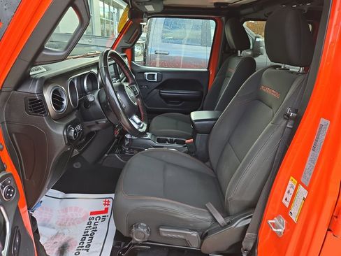 Used 2018 Jeep Wrangler Unlimited Rubicon image 13