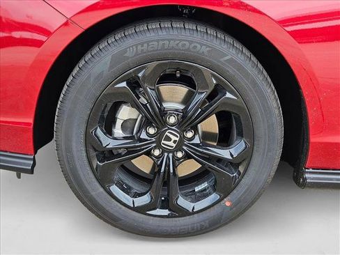 New 2025 Honda Accord SE image 10