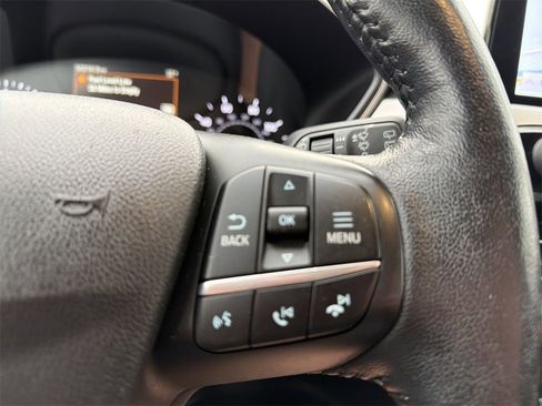 Used 2020 Ford Escape SEL image 19