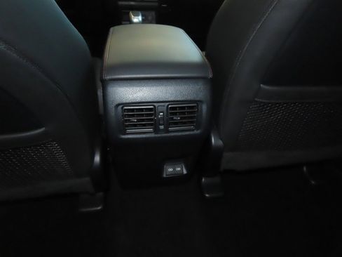 Used 2024 Toyota 4Runner TRD Off-Road Premium w/ Off Road Premium Plus Package AWD/4WD image 14