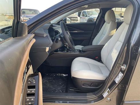 New 2025 MAZDA CX-30 AWD 2.5 S w/ Premium Package image 7