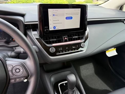 Used 2026 Toyota Corolla LE image 20