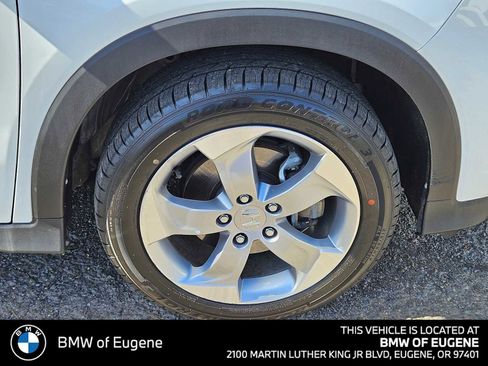 Used 2017 Honda HR-V LX image 9