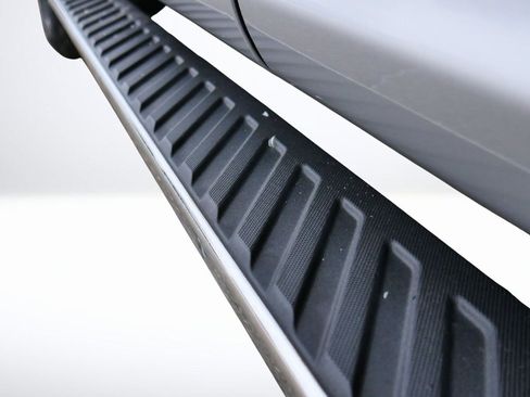 Used 2019 Ford F150 XLT image 17