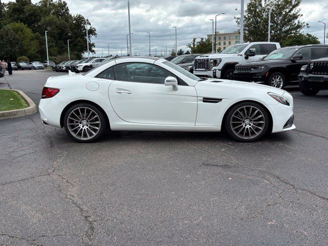 Certified 2017 Mercedes-Benz SLC 300 image 14