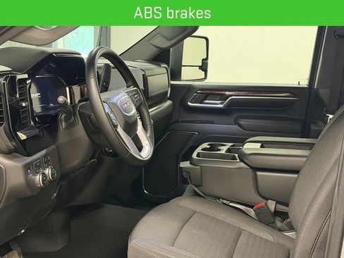 Certified 2024 GMC Sierra 3500 SLE w/ Preferred Package AWD/4WD image 32