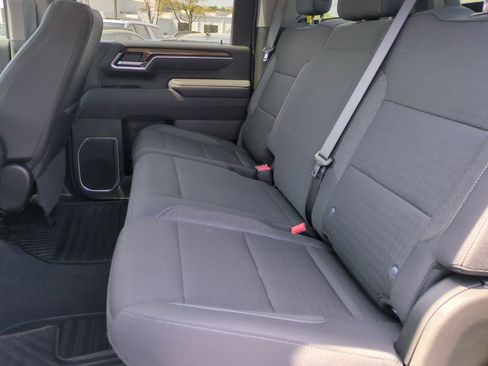 Certified 2025 Chevrolet Silverado 2500 LT w/ Convenience Package AWD/4WD image 32