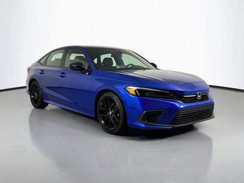 Certified 2024 Honda Civic Sport image 3