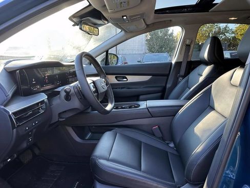 Certified 2025 Nissan Murano SL image 15