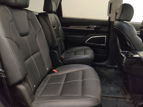 Used 2022 Kia Telluride EX w/ EX Premium Package AWD/4WD image 19