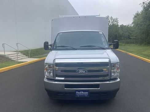 New 2026 Ford E-350 and Econoline 350 Super Duty w/ Power Equipment Group RWD image 2