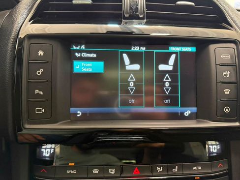 Used 2017 Jaguar F-PACE Premium AWD/4WD image 31