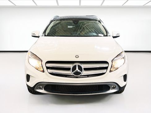 Used 2016 Mercedes-Benz GLA 250 4MATIC image 2