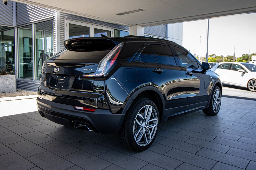 Used 2020 Cadillac XT4 Sport AWD/4WD image 2