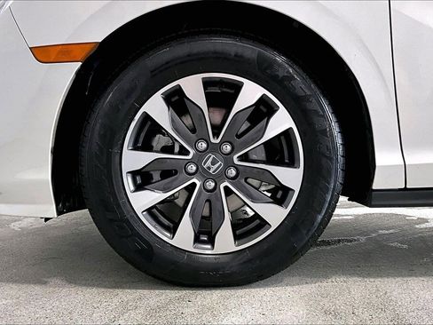Used 2024 Honda Odyssey EX-L image 8