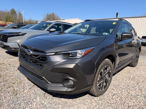 Used 2024 Subaru Crosstrek 2.0i Premium image 2