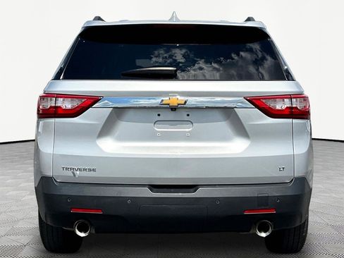 Used 2020 Chevrolet Traverse LT FWD image 5