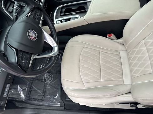 Used 2023 Buick Enclave Avenir w/ Trailering Package, 5000 lbs. image 22