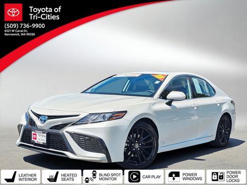 Used 2023 Toyota Camry XSE w/ Navigation Package FWD image 1