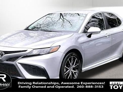 Used 2023 Toyota Camry SE image 6