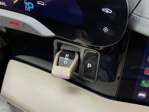 Certified 2022 Porsche Taycan Turbo S AWD/4WD image 19