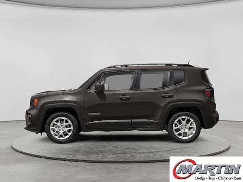Used 2021 Jeep Renegade Sport w/ Sport Appearance Group AWD/4WD image 3